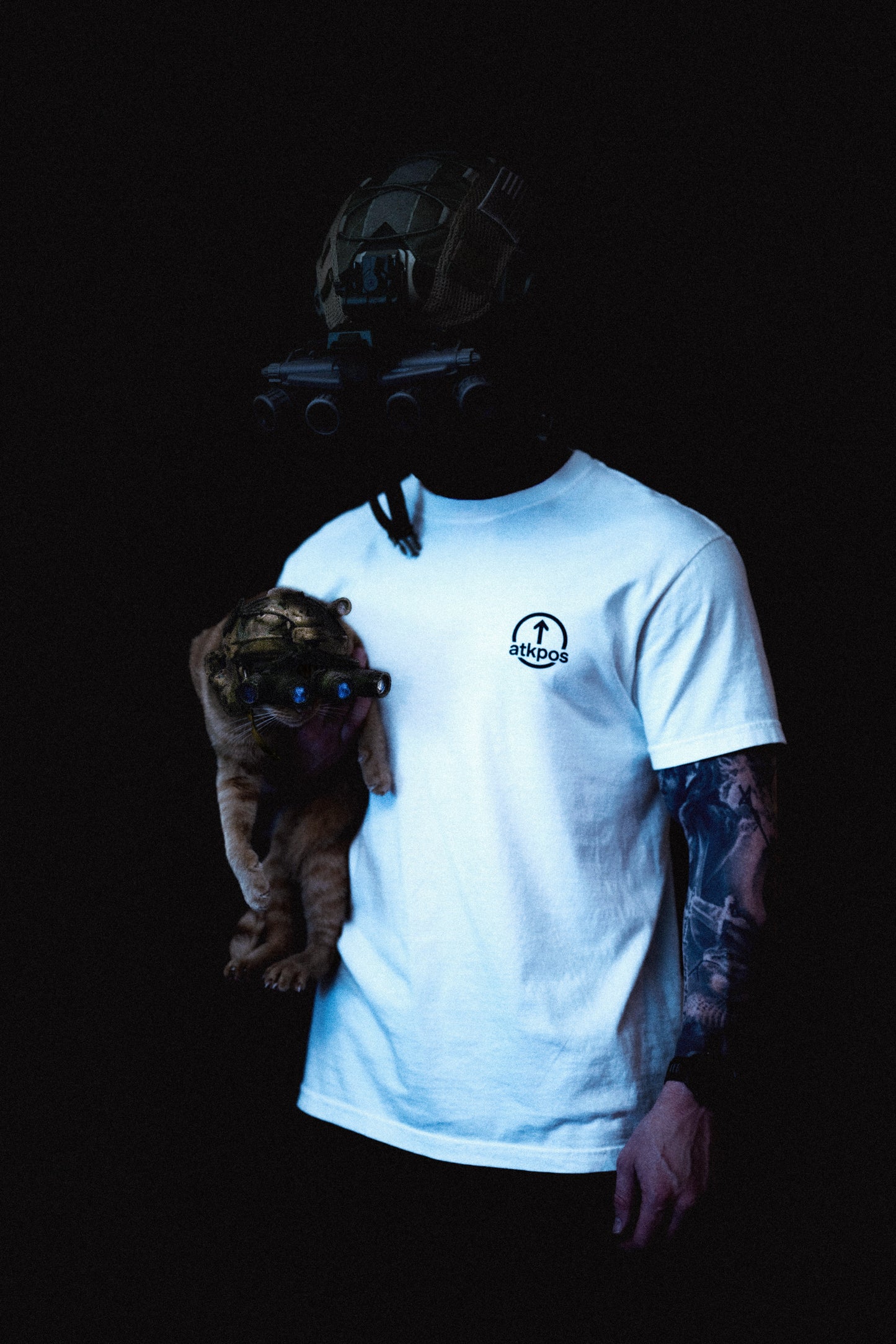 Runt Tee